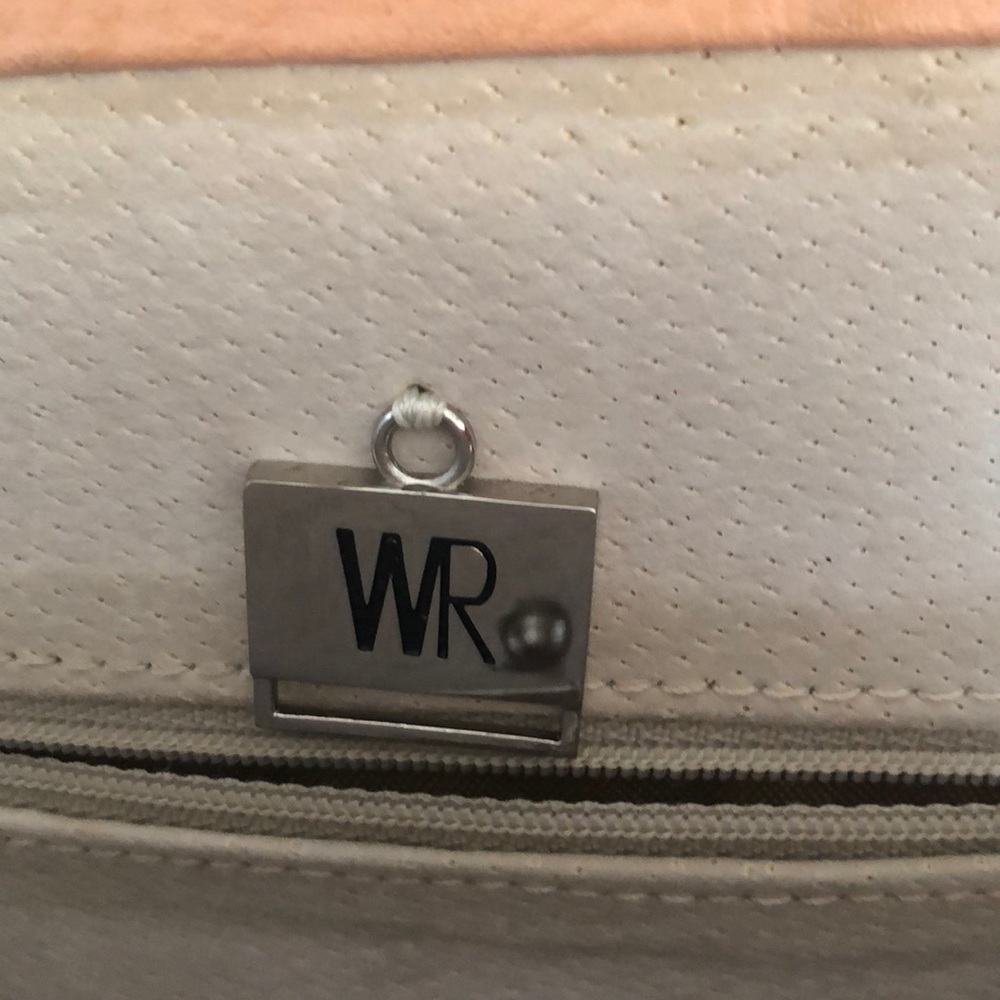WR vegan handbag/travel bag - Picture 5 of 8